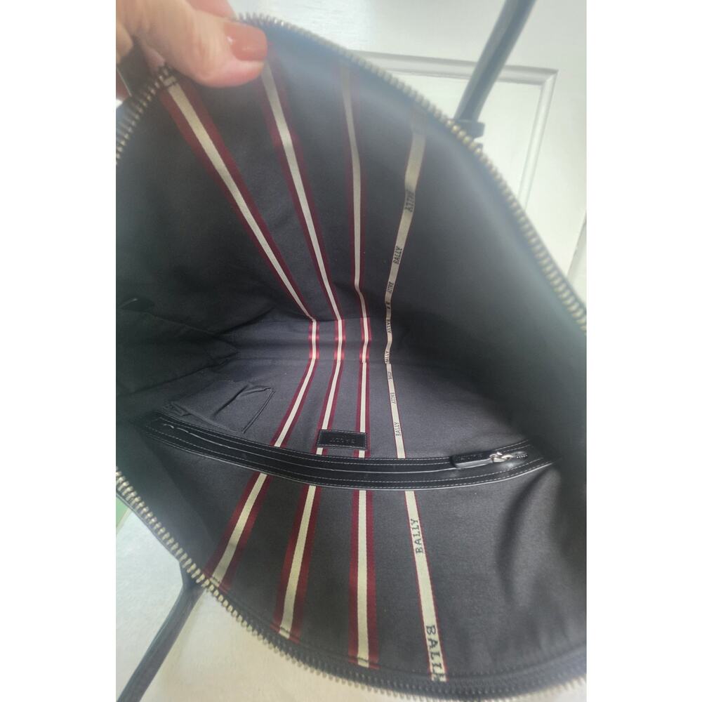 Bally Black Large Tote Zip Top Handle Silver HW w/ Key Striped Lining - Picture 10 of 12